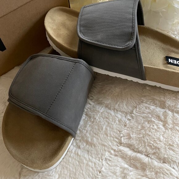 Steve Madden Men’s Slides NWT main image 4